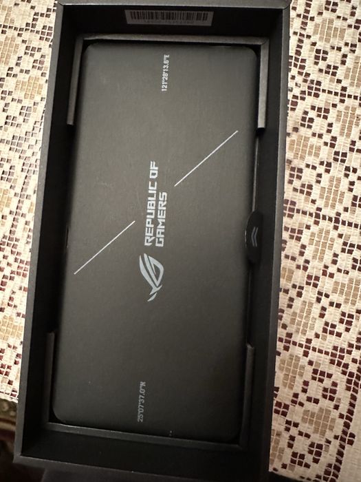 Asus Rog Phone 9 nou telefon gaming