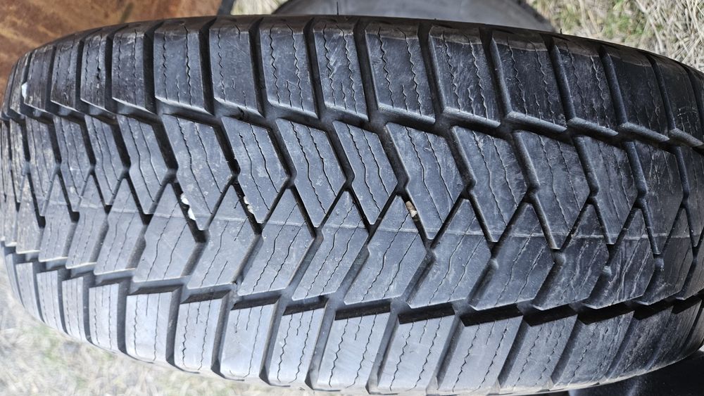 2бр гуми 215 60 17С дот 21 бриджстоун bridgestone