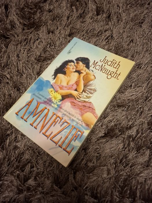 CARTI SANDRA BROWN 27 de carti set  anii 70-97, editura miron