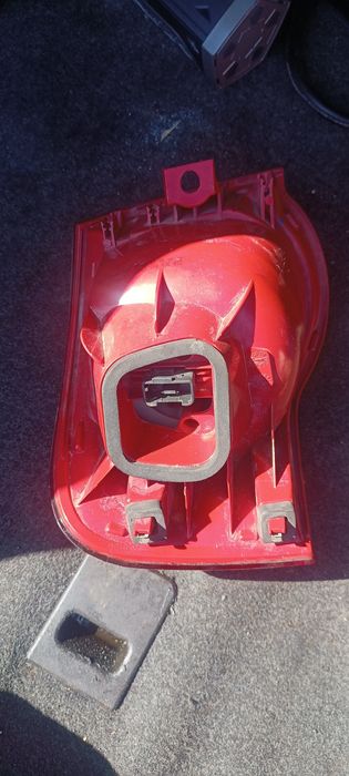 Продам задние фонари Passat B6