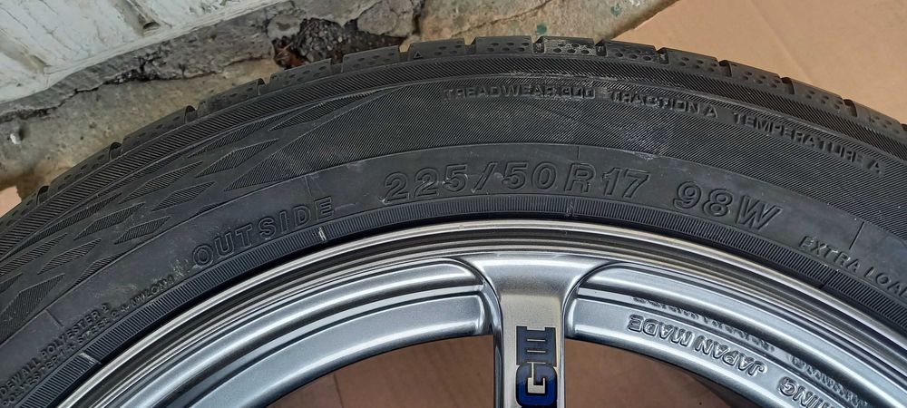 гуми Yokohama с джанти ADVAN 225 50 R17 Pro line 215 55 R17 205 55 R16