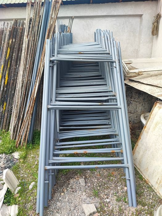 Продается ЛЕСА 50 комплект.  50 dona lesa kamplekt sotiladi.