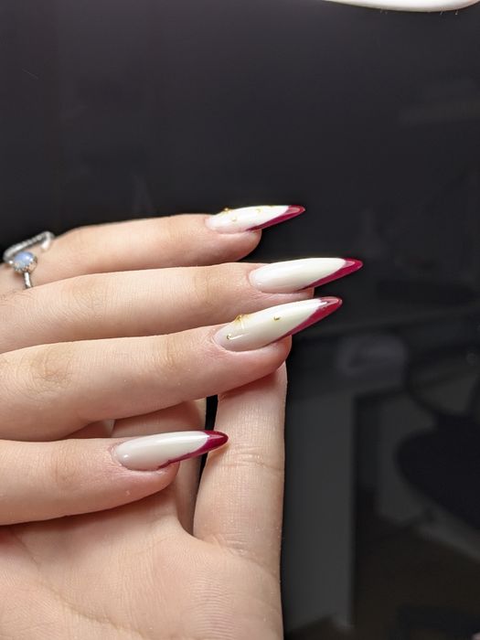 Маникюр в центре за 3000тг