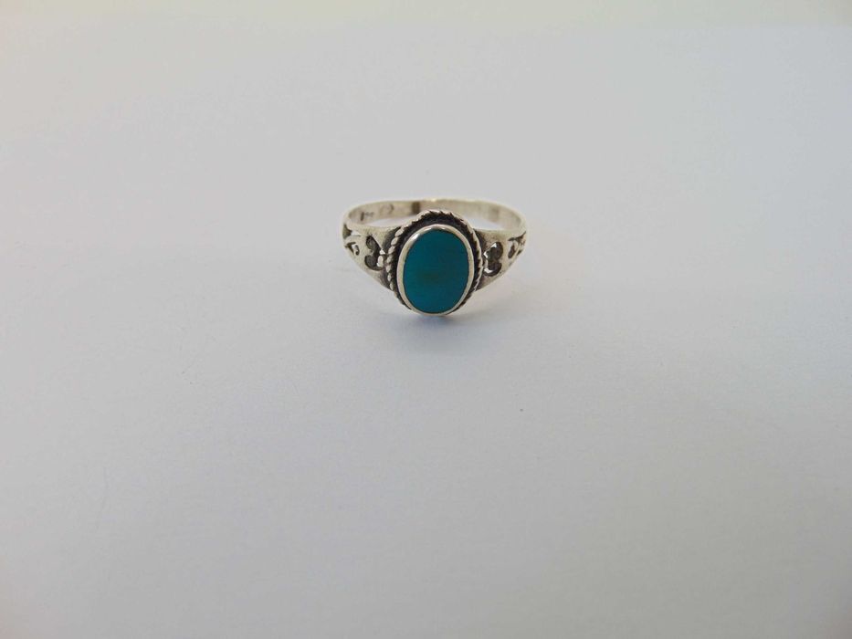 Inel din argint cu turcoaz