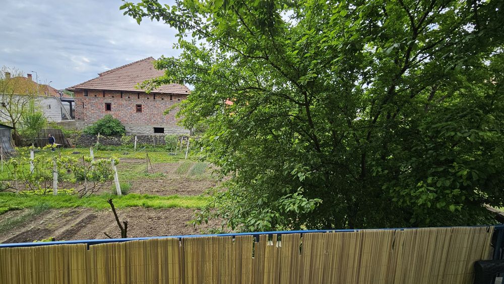 De închiriat apartament 55 mp, etaj I Centru