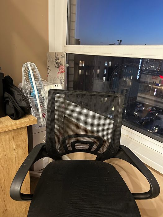 Продам офисное кресло