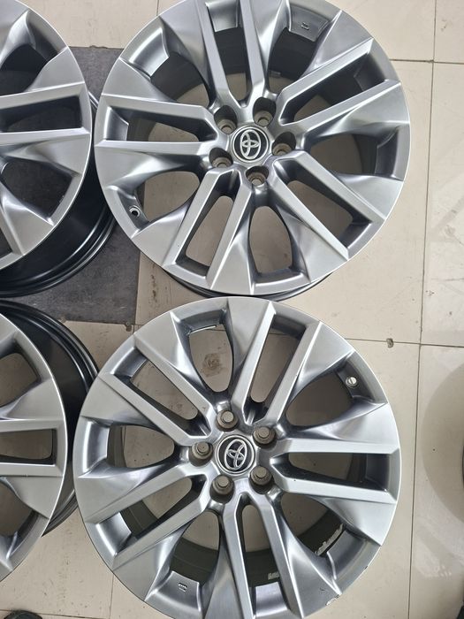 Продам диски. Р19 оригенал.