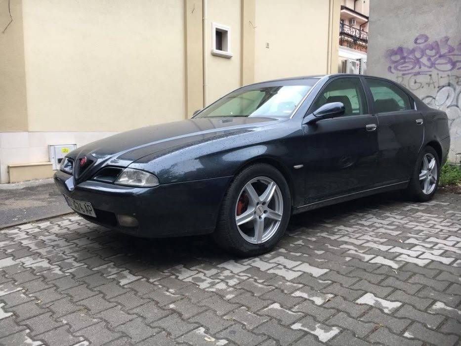 Продавам Alfa Romeo 166