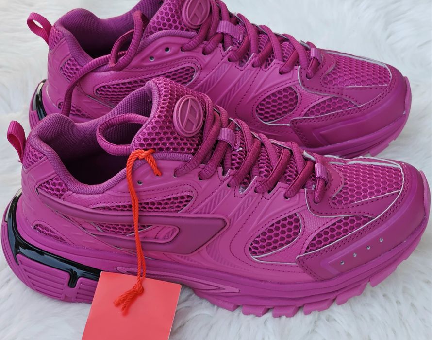 Diesel оригинални дамски сникърси нов модел  37 номер