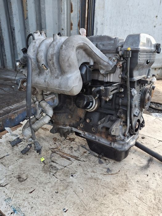 Двигатель на Мазда Кронс