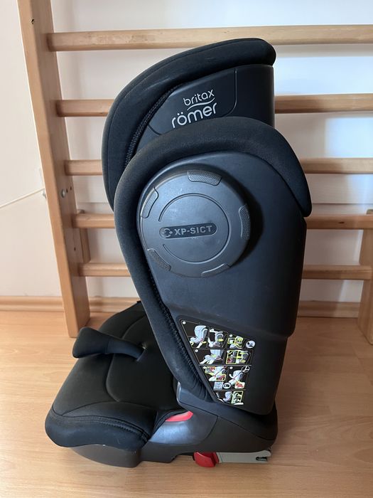 Scaun auto Britax Romer KIDFIX III M 15-36 kg ADAC 1,7