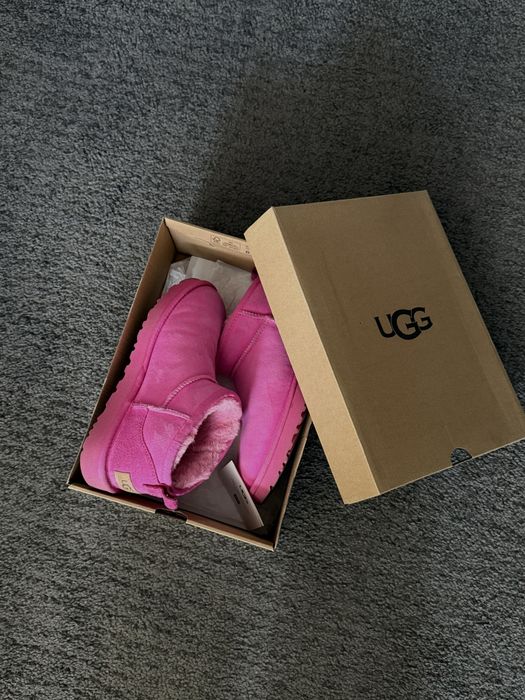 Апрески UGG; розови; 39 номер; оригинални