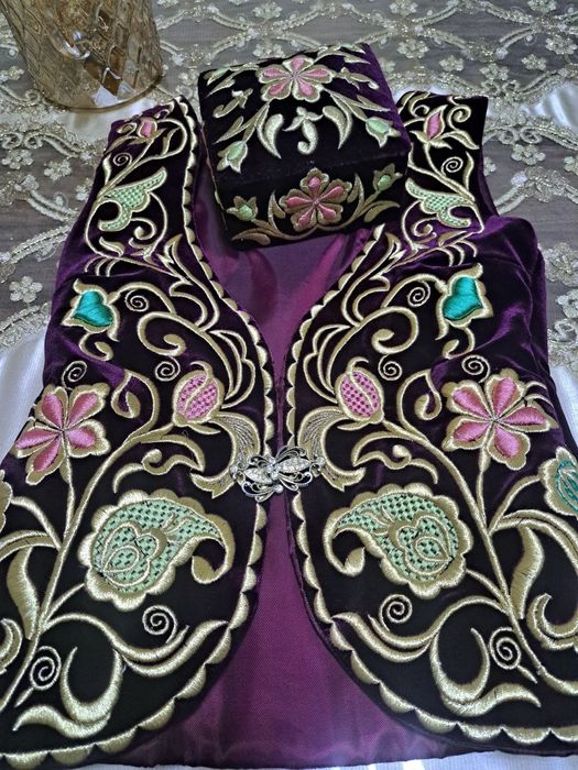 Зар халаташ, калпокаш , тураш