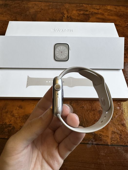 iWatch 8/45 98% starlight