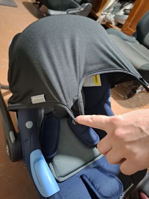 Продам автокресло