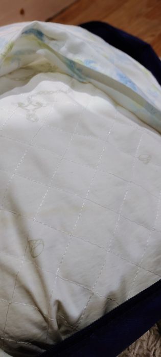 Подушка большая 70*70.