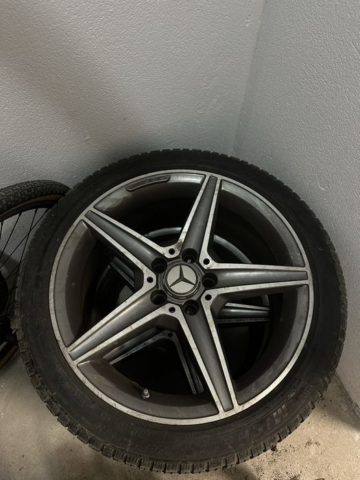 Roti/jante Mercedes OEM R18 W205 C E CLA cu anvelope Michelin m+s iarna/vara