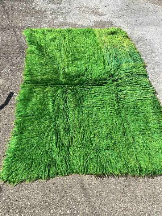 Цветни китеници