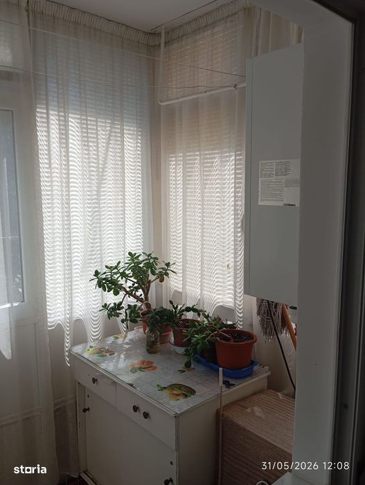 Apartament 2 camere, Rovine, balcon și debara