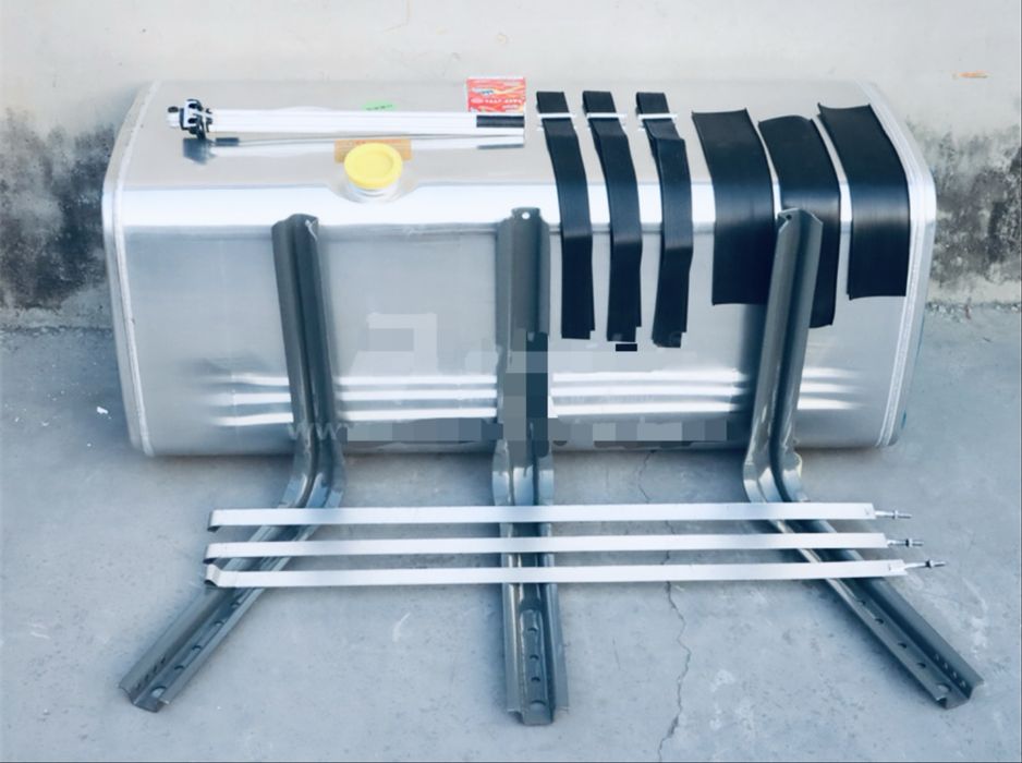 Бак топливный 800 л