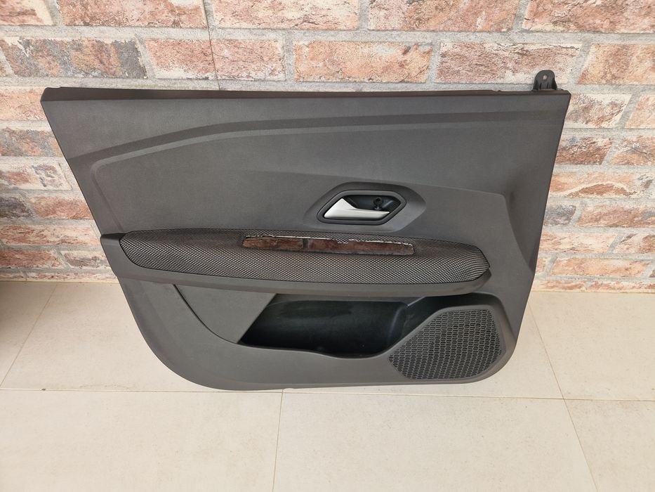 Panou/Fata de usa stanga fata Dacia Logan generatia 3 [2020 - 2024] 
D