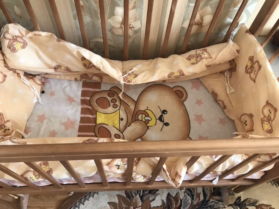 Продам детскую манеж