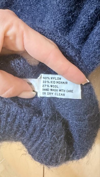 Пуловер Tricot Paris. Размер S/М. 33% Kid Mohair