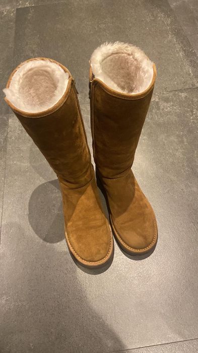 Дамски обувки UGG
