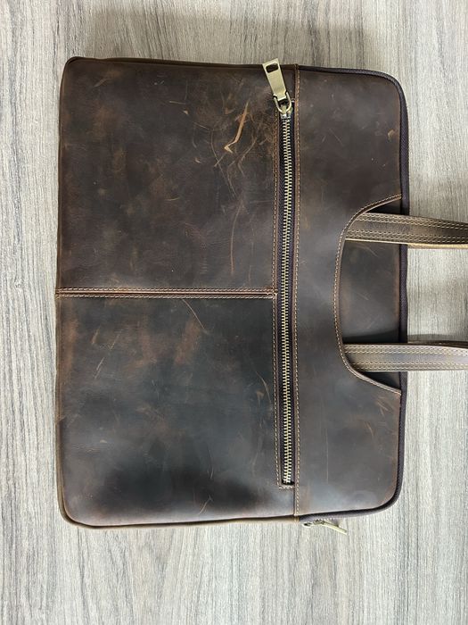 Продаю портфель кожаный