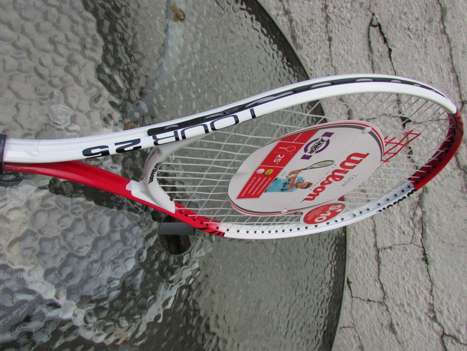 Детска тенис ракета Wilson Tour 25