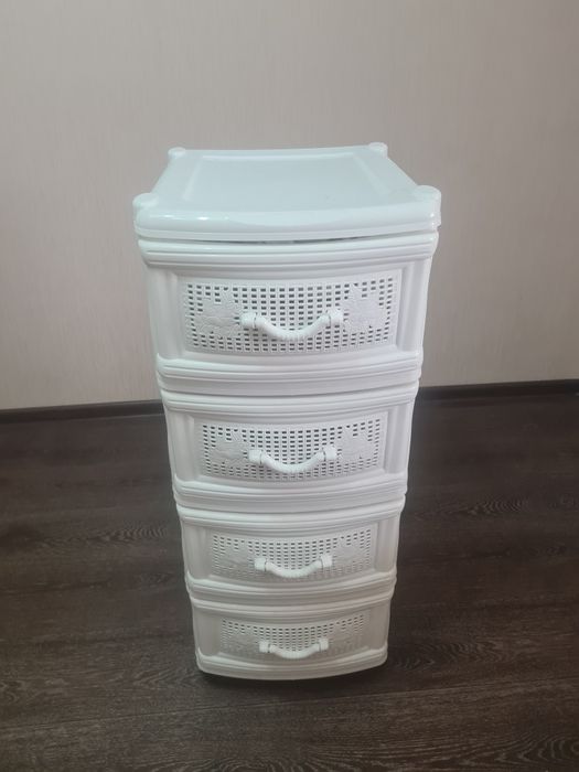 Комод пластиковый