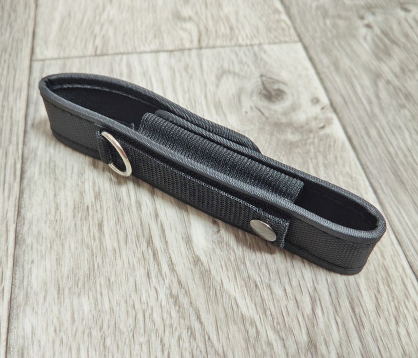 Чехол для фонарика, ножика.