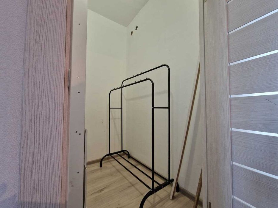 продам квартиру район КСК 3 поликлиника