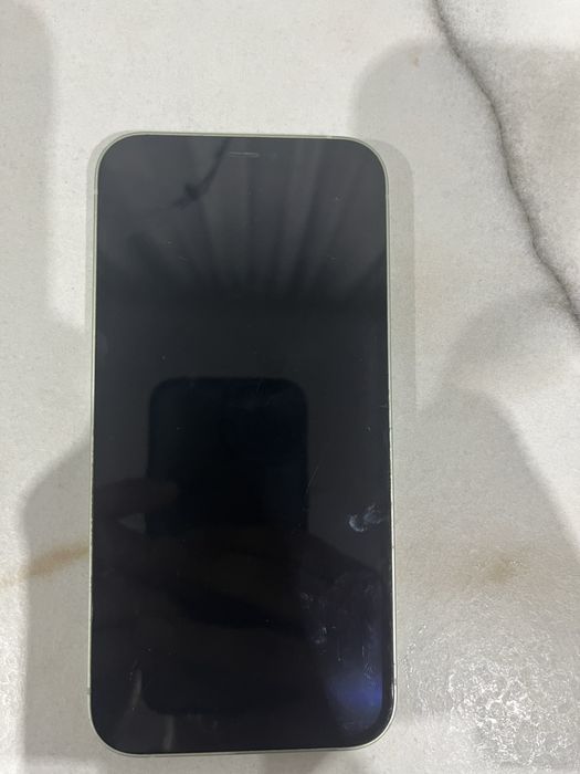 IPHONE 12 128GB 8/10 състояние