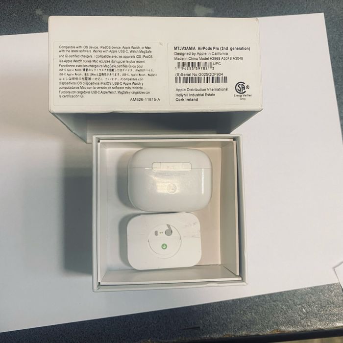 Apple AirPods Pro (2nd generation)