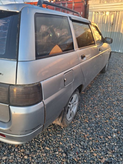 Автомобиль ваз 2111 16