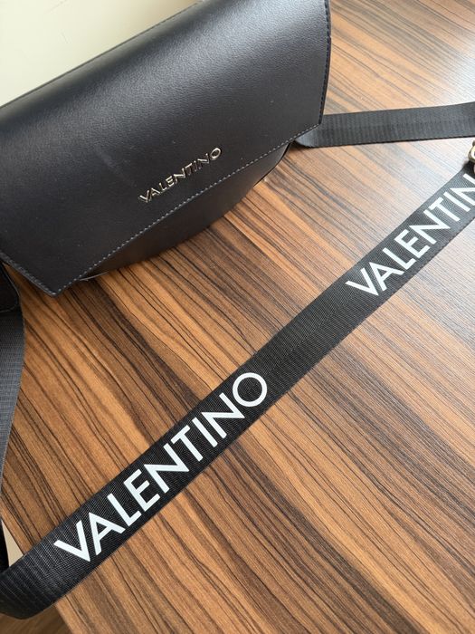 Чанта Valentino