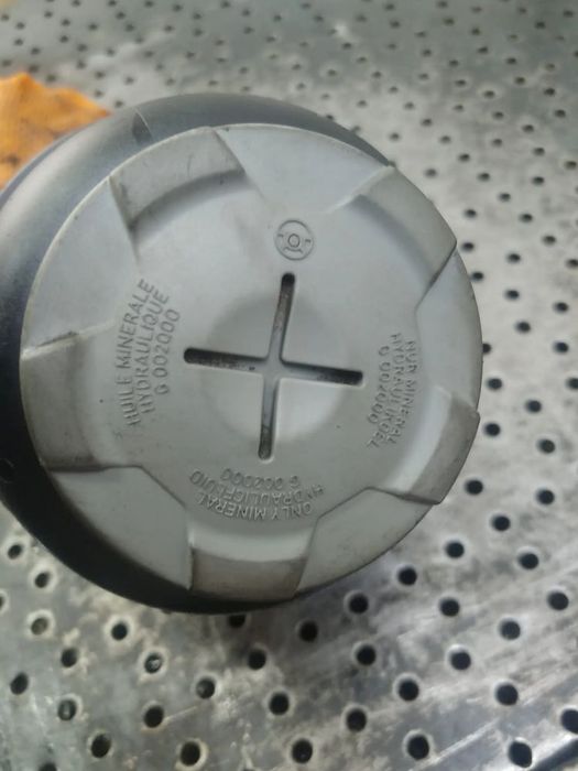 vas ulei servodirectie  3.0 tdi cap audi a5 8t