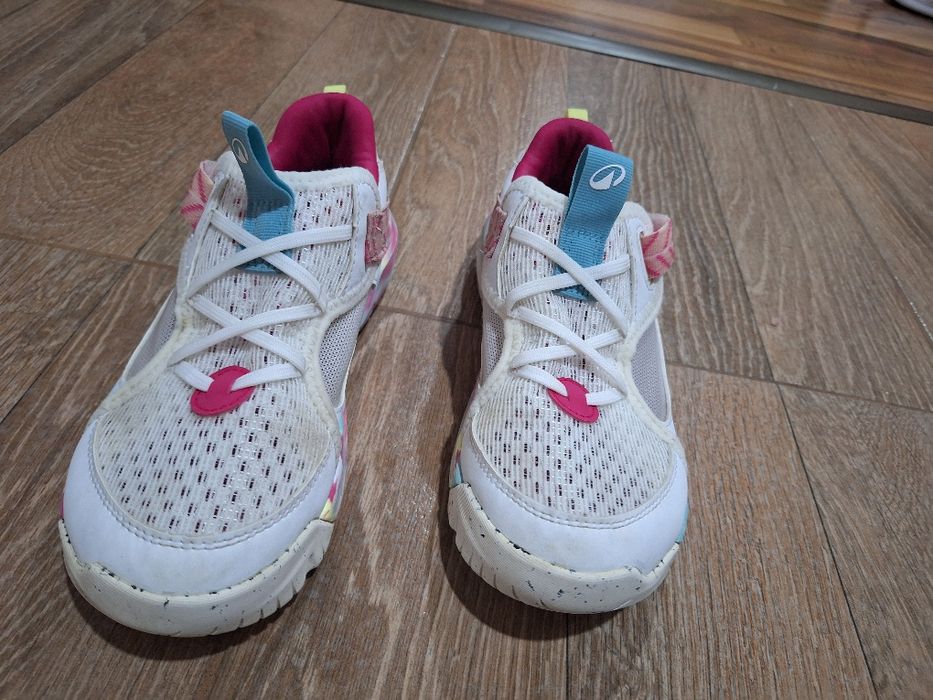 Детски маратонки от Декатлон