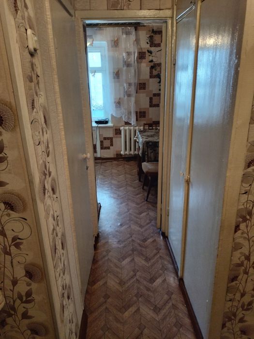 Квартира , жить можно .