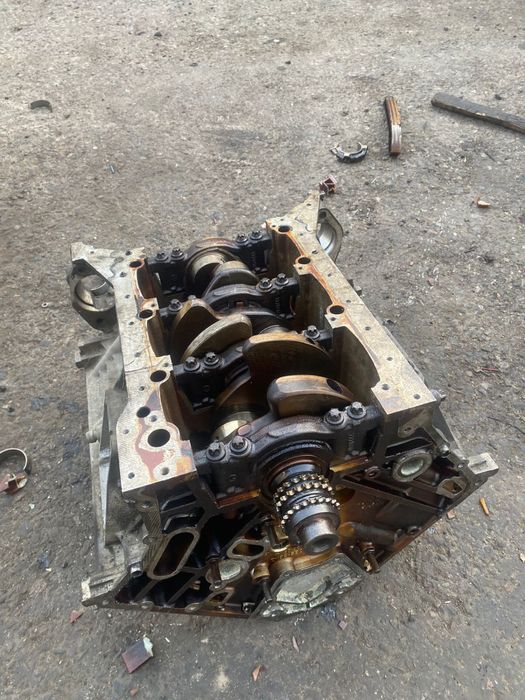 Двигатель М272 на разбор гильзованный.