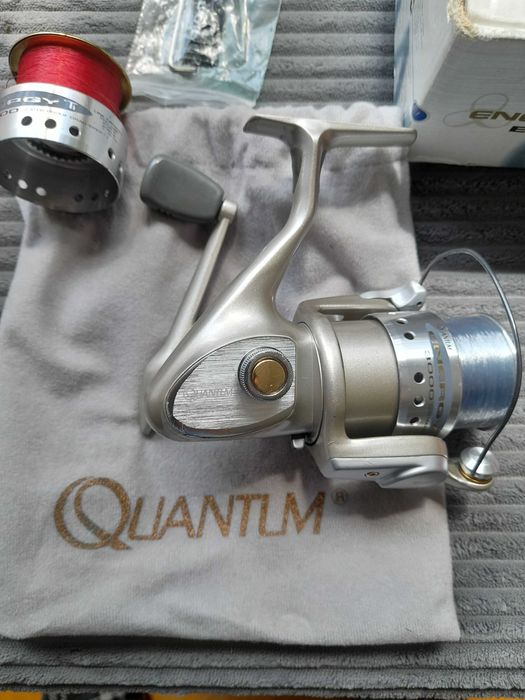 Риболовна макара QUANTUM ETI 730