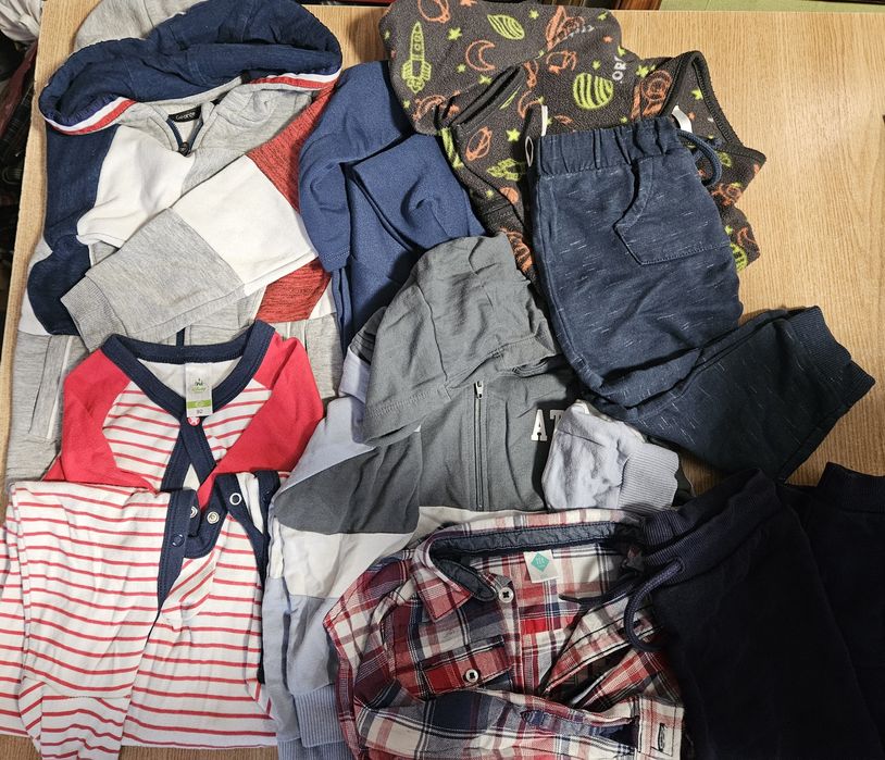 Lot haine de baieti, marimea 86-92 cm, 2-3 ani