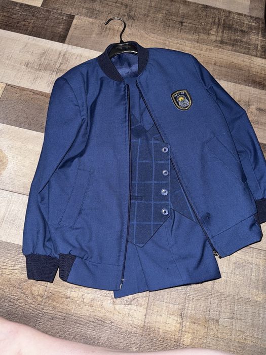 Школьная форма в первый класс