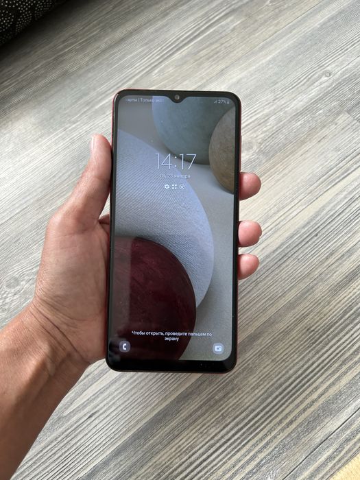 Самсунг а 12/64 телефон