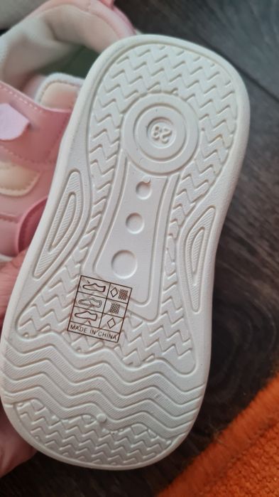 Incaltaminte fetita nr 23 noi