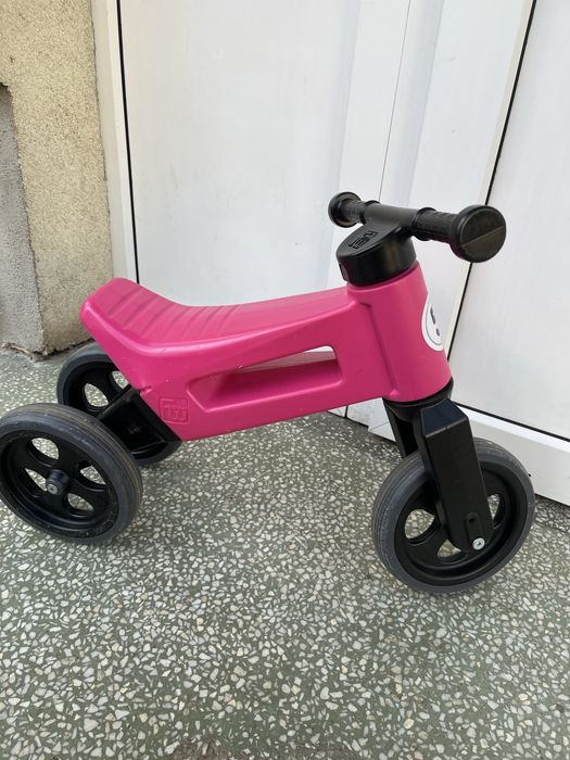 Tricicleta de echilibru Funny Wheels fara pedale