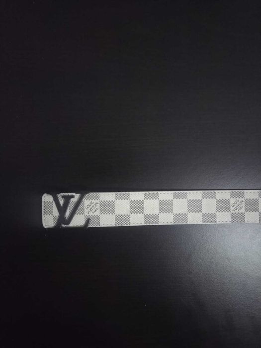 Curea LV White Squares & Black