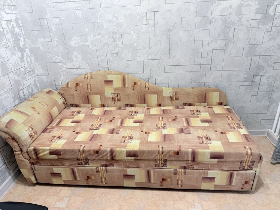 Тахта б/у 2м на 80