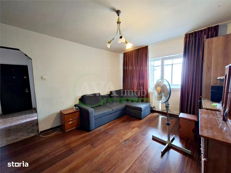 Apartament 2 camere semidecomandat | Centrala termica, zona Ura, Bacau